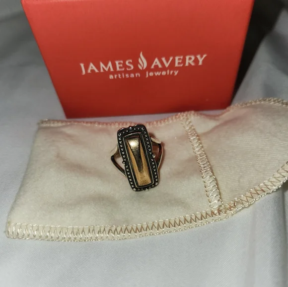 James Avery retired heirloom ring - Picture 2 of 3